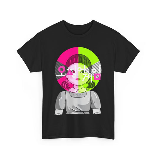 Sophisticated Squid Game Unisex Men’s Women’s Graphic Cotton Funny T-Shirt showcasing an artistic character representation, ideal for style enthusiasts embracing playful urban fashion.