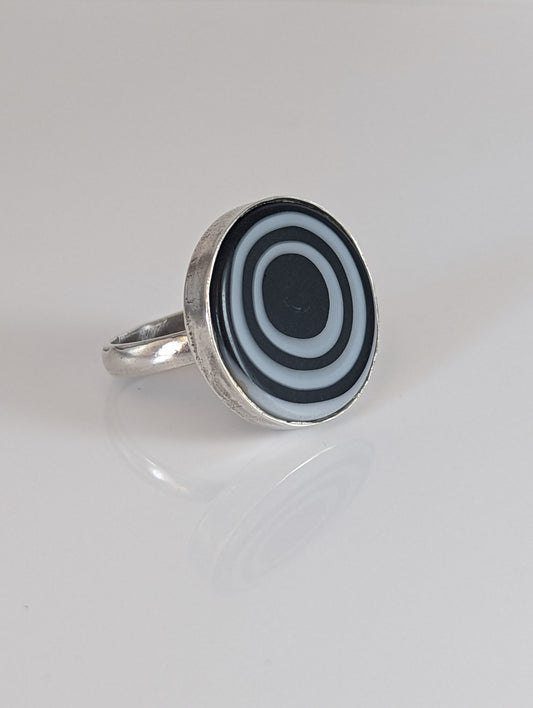 Silver Steed Large Unique Black and White Mass Silver Ring