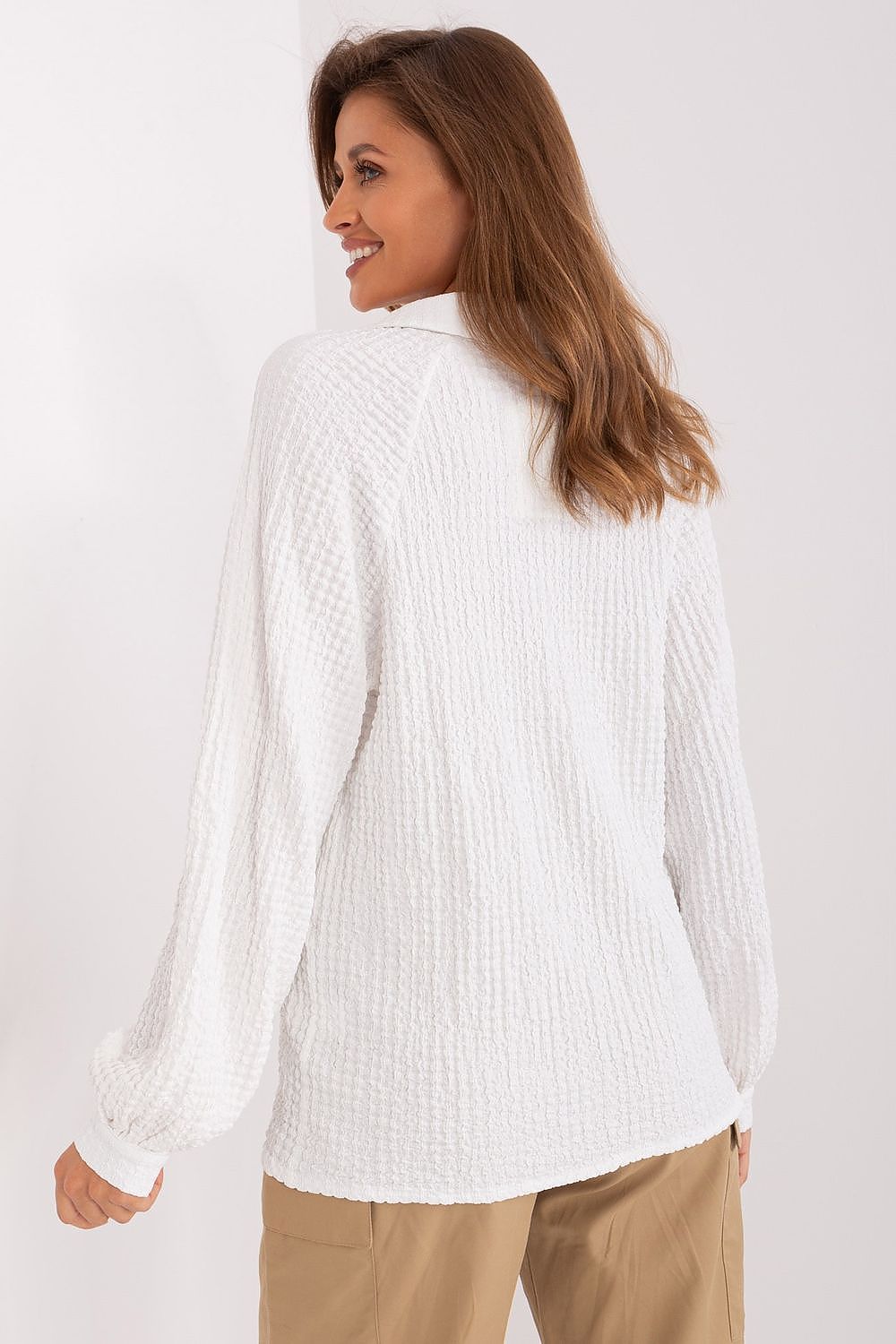 Stylish presentation of the Elegant Lakerta Blouse, demonstrating its refined elegance and versatility, perfect for any occasion.