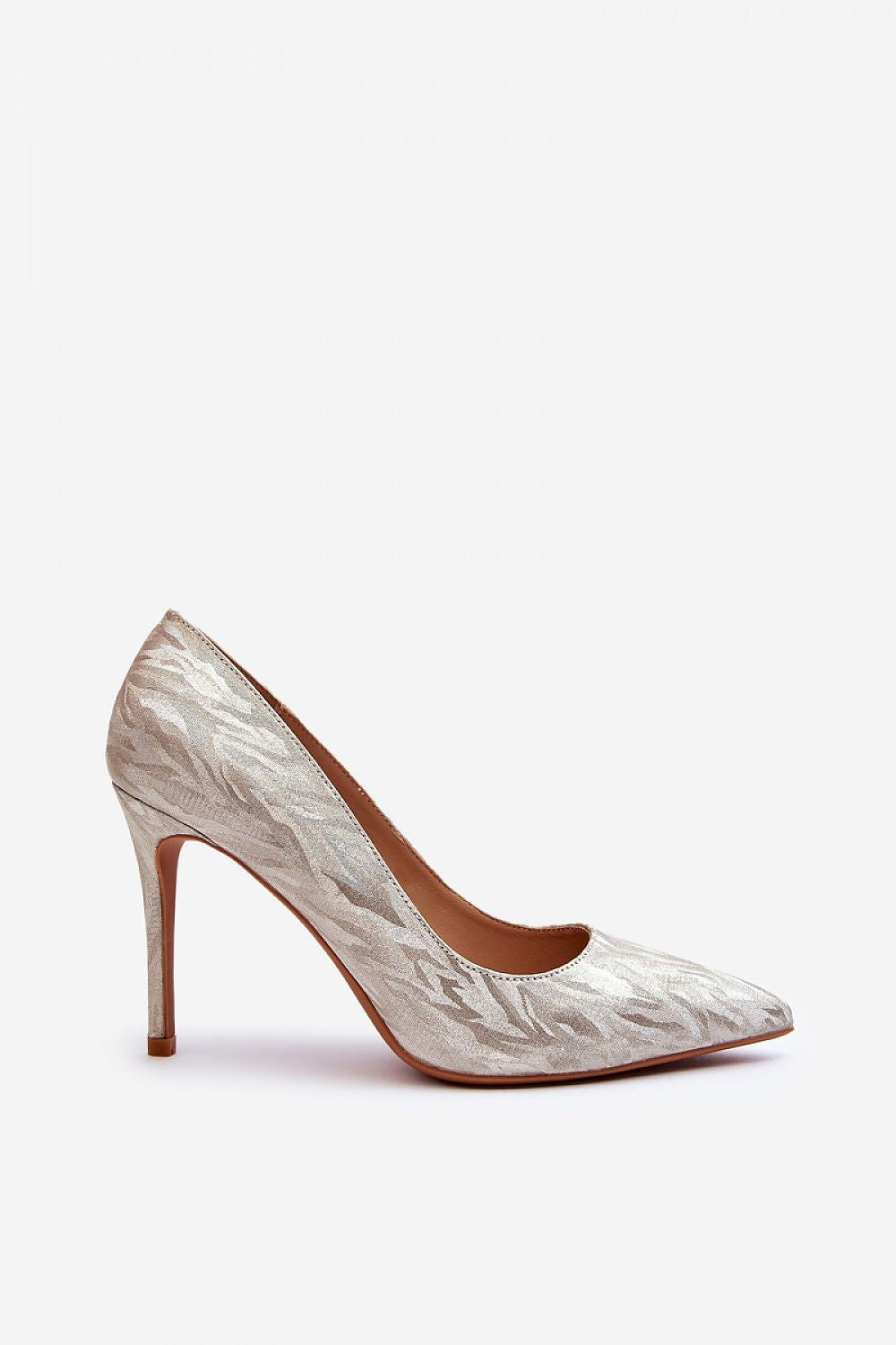 Elegant 9.5cm heel stilettos featuring a soft insole and pointed toe design. Perfect for chic occasions, designed by Step in Style, these luxurious high heels complement both dresses and stylish pants.