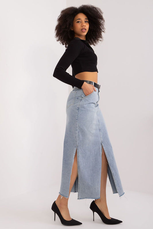 Stylish denim skirt from Factory Price showcasing a sophisticated maxi length, complemented by a trendy waist belt and slip pockets for functionality.