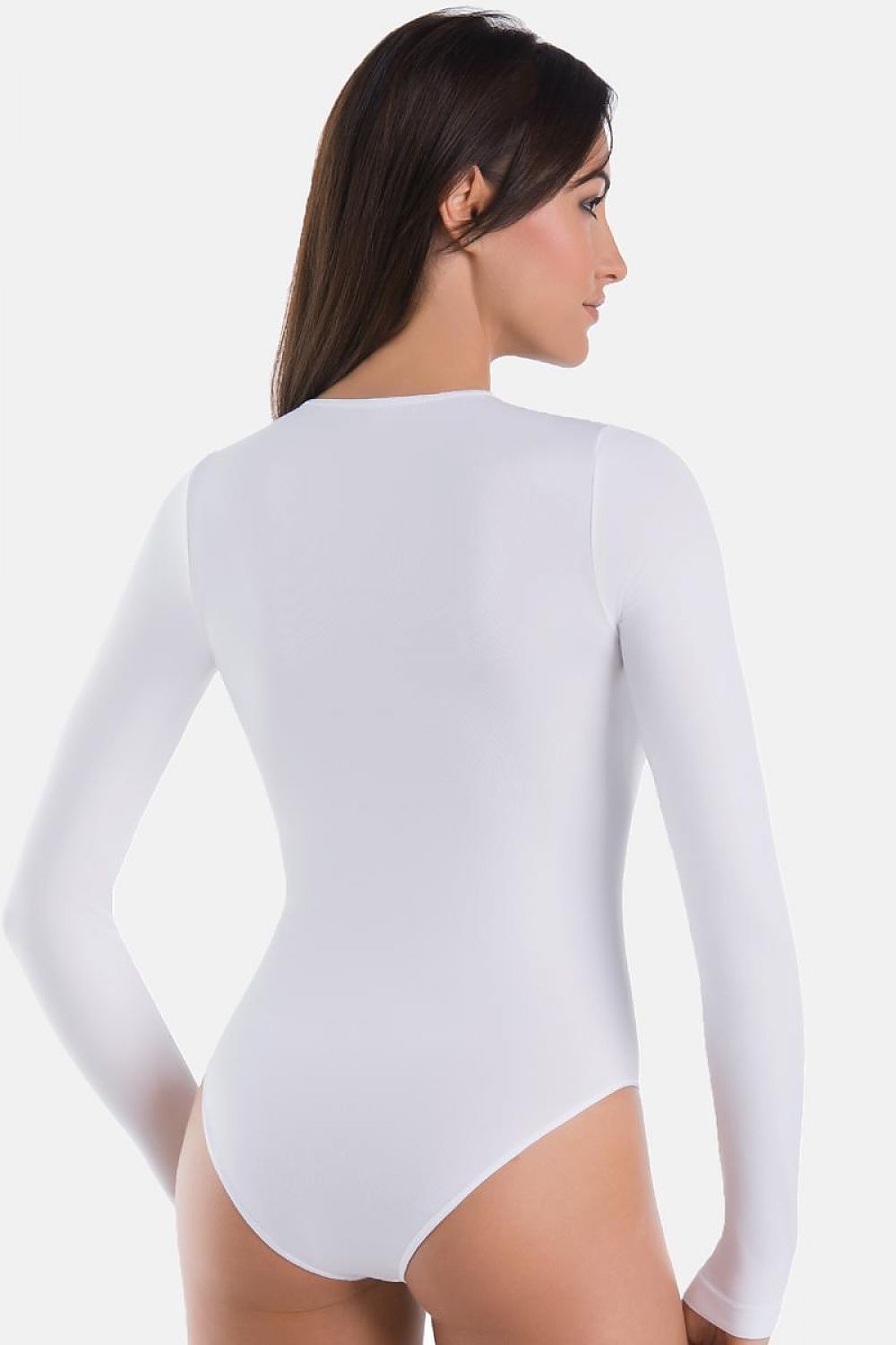 Elegant classic women's viscose bodysuit with long sleeves, expertly crafted by Teyli, ideal for creating a sophisticated silhouette ideal for various occasions.