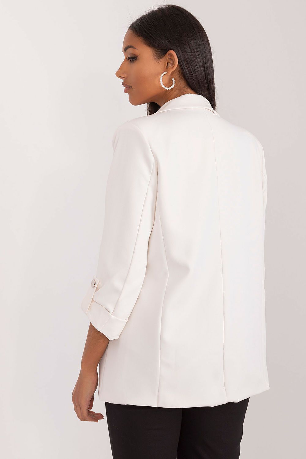 Close-up of the refined notched lapels and modern rolled-up sleeves of the Och Bella Women's Polyester Jacket, emphasising luxury and comfort in any wardrobe.