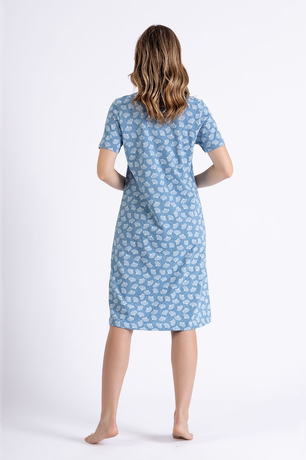 M-Max V-Neck Nightshirt elegantly packed in a sophisticated pouch, highlighting its refined design and breathable texture, an ideal gift choice.