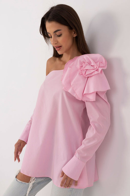 Luxurious Lakerta blouse crafted from high-quality cotton, featuring long sleeves and a sophisticated design, ideal for adding elegance to any wardrobe.