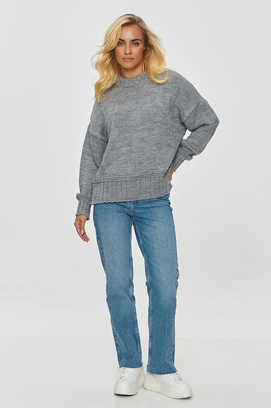 Stylish Makadamia Women's sweater with boxy silhouette, featuring ribbed hem and cuffs for a refined finish.