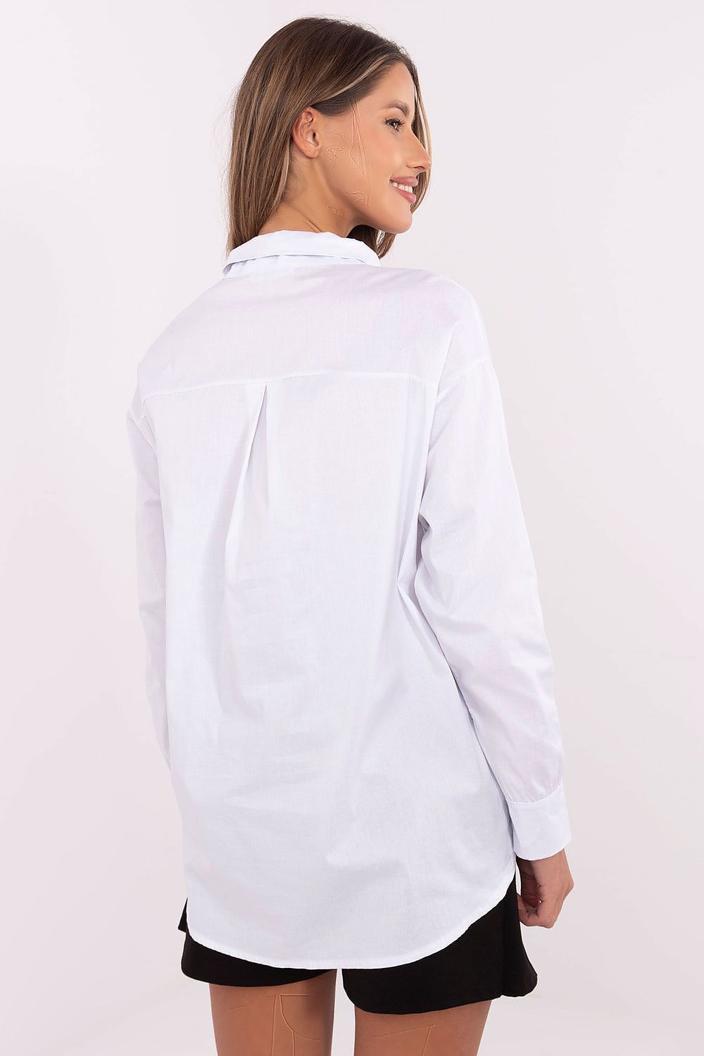 Close-up of Italy Moda's Elegant Long Sleeve Casual Shirt for Women, highlighting its smooth cotton and elastane blend fabric, perfect for a sophisticated yet casual look.