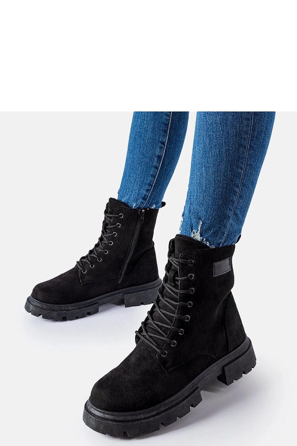 Solea Black Insulated Eco-Suede Mestervi Trapper Boots displayed in various sizes, illustrating their perfect fit for EU sizes 36-41, combining warmth and style.