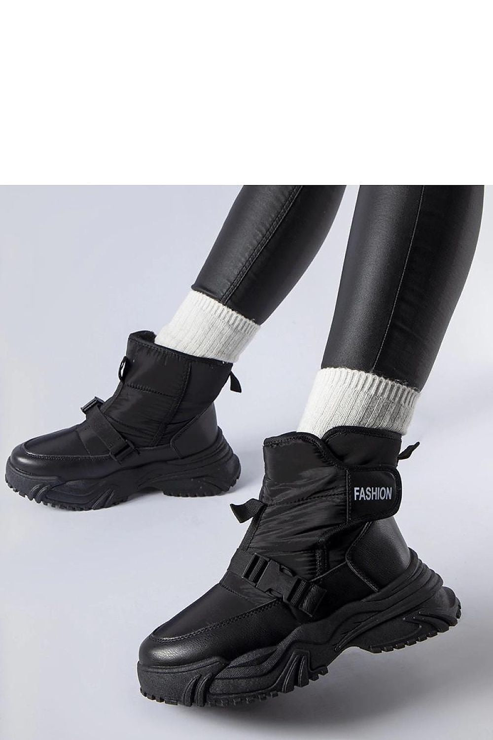 Elegant Black Velcro Snow Boots for Women by Solea, showcasing a blend of modern style and practical comfort for winter wear.