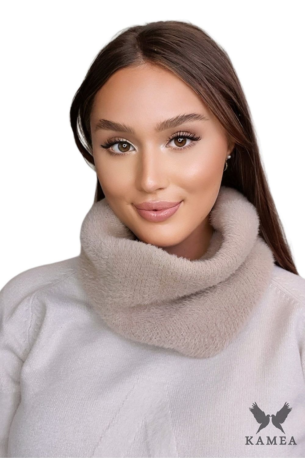 Chic dark pink infinity scarf by Kamea, made with premium polyamide for a luxurious winter accessory experience.