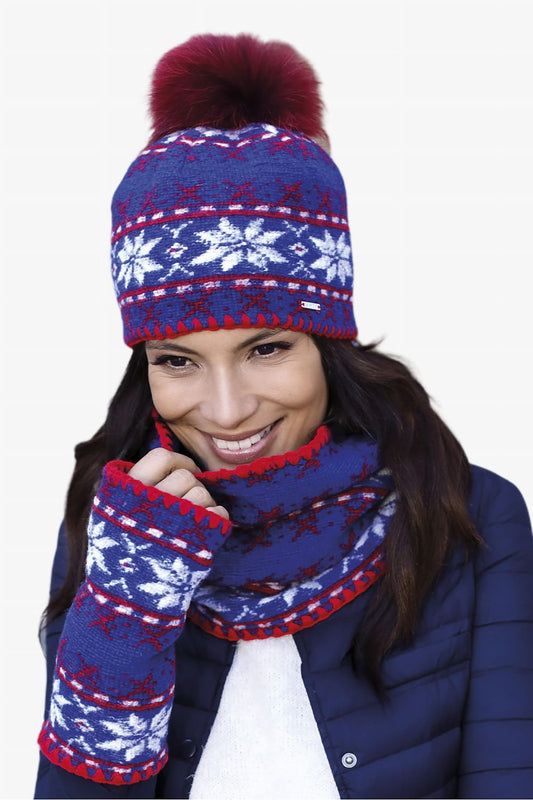 Sophisticated Kamea Annapolis women's scarf featuring a luxurious snowflake design, complementing the matching hat.