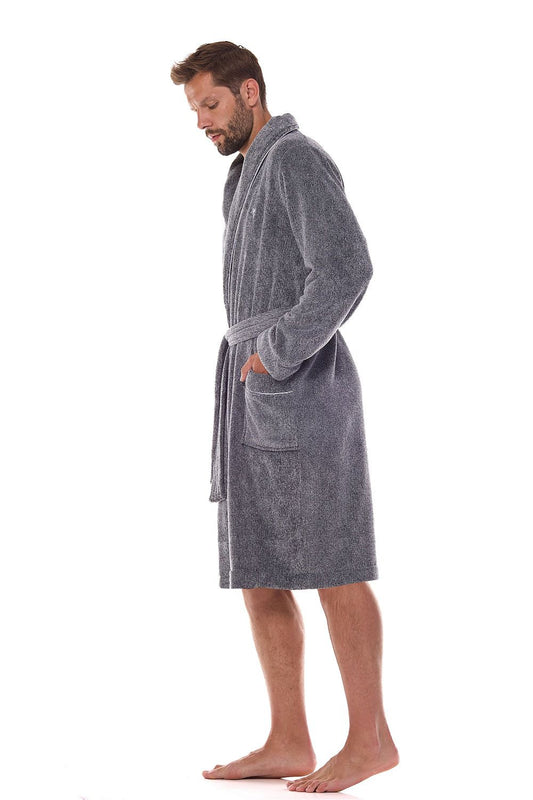 Men's Elegant Kimono Bathrobe by L&L collection in soft polyester, showcasing classic design with elegant collar and delicate piping, perfect for luxury comfort in sizes EU M to XXL.