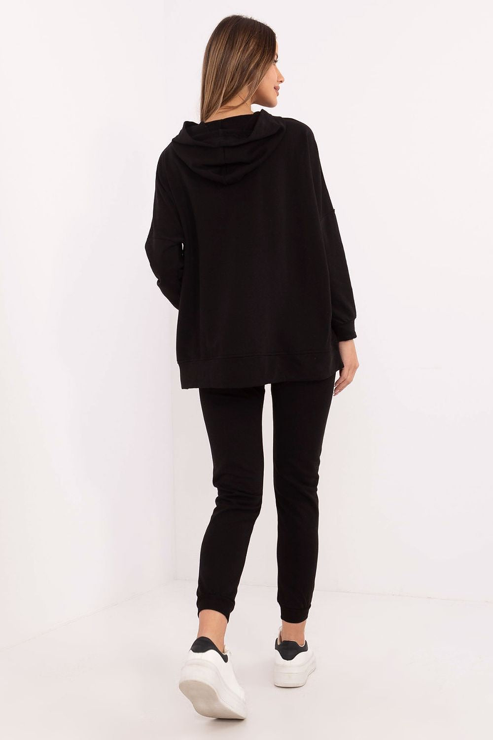 Complete luxury women's tracksuit set by Factory Price, featuring both stylish sweatshirt and high waist pants perfect for daily sophistication.