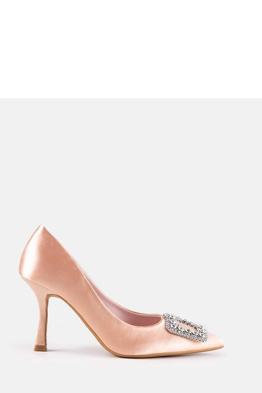 Luxurious beige satin pumps featuring a high heel and pointed toe design by Solea, embellished with rhinestones for an elegant summer look.