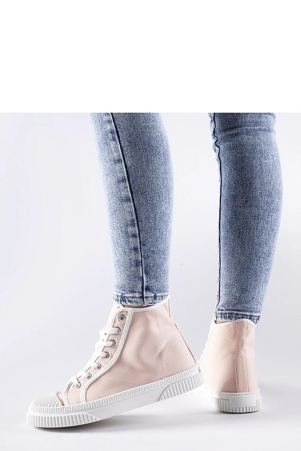 Chic dark pink high top sneakers by Solea, encapsulating summer elegance and lightweight comfort for discerning fashion enthusiasts.