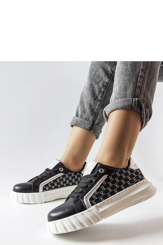 Stylish side view of Giuseppe Platform Sneakers in black eco leather by Solea, showcasing the contemporary lace-up style and white rubber sole.
