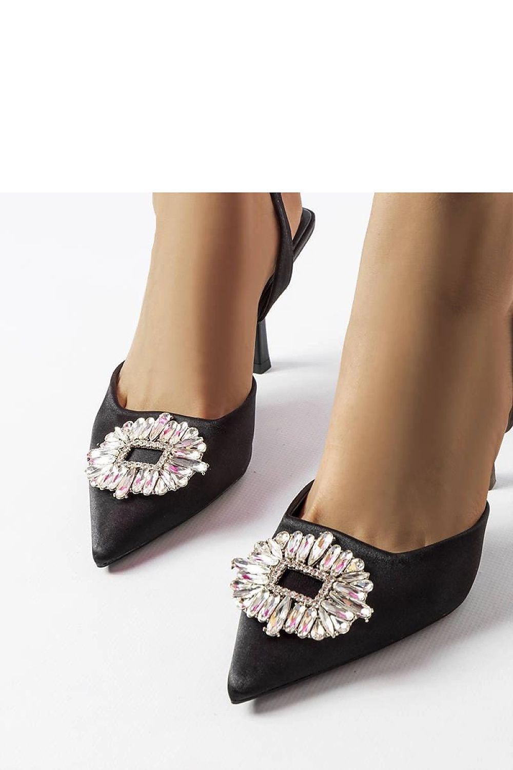 Stylish black high heels from Solea, featuring a 12 cm heel and luxurious zircon embellishments, ideal for a classy summer wardrobe.