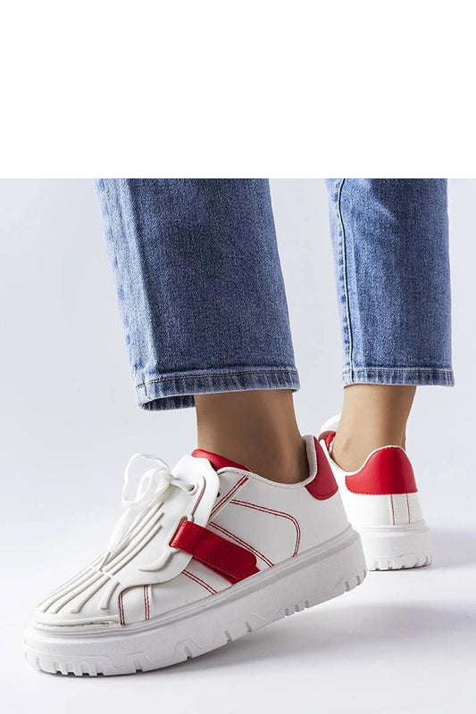 High-quality Solea women's white-red platform sneakers, featuring a stylish and comfortable look ideal for summer wear.
