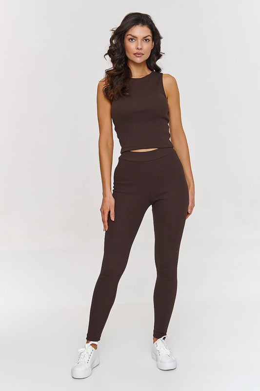 Luxury Makadamia Oversized Women's Sweatshirt in elegant design, perfect for stylish comfort.