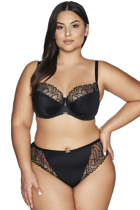 Ava semi-soft bra for larger busts, showcasing its elegant design and adjustable straps, perfect for superior comfort and support.