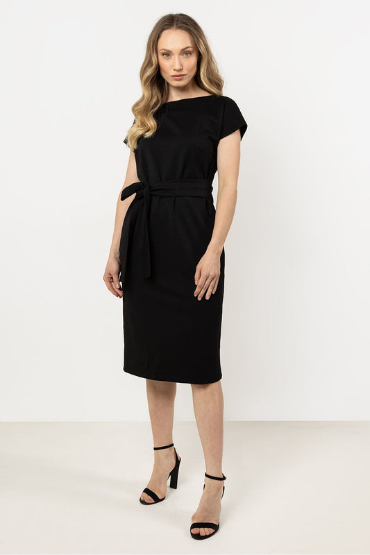 Close-up of the luxurious soft fabric of the Awama Daydress, highlighting its exquisite texture and comfort.