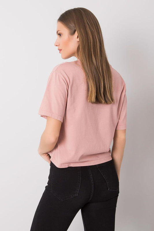 Elegant women's cotton T-shirt by Rue Paris, featuring a classic round neckline and flattering fit, ideal for chic and comfortable spring and summer outfits.