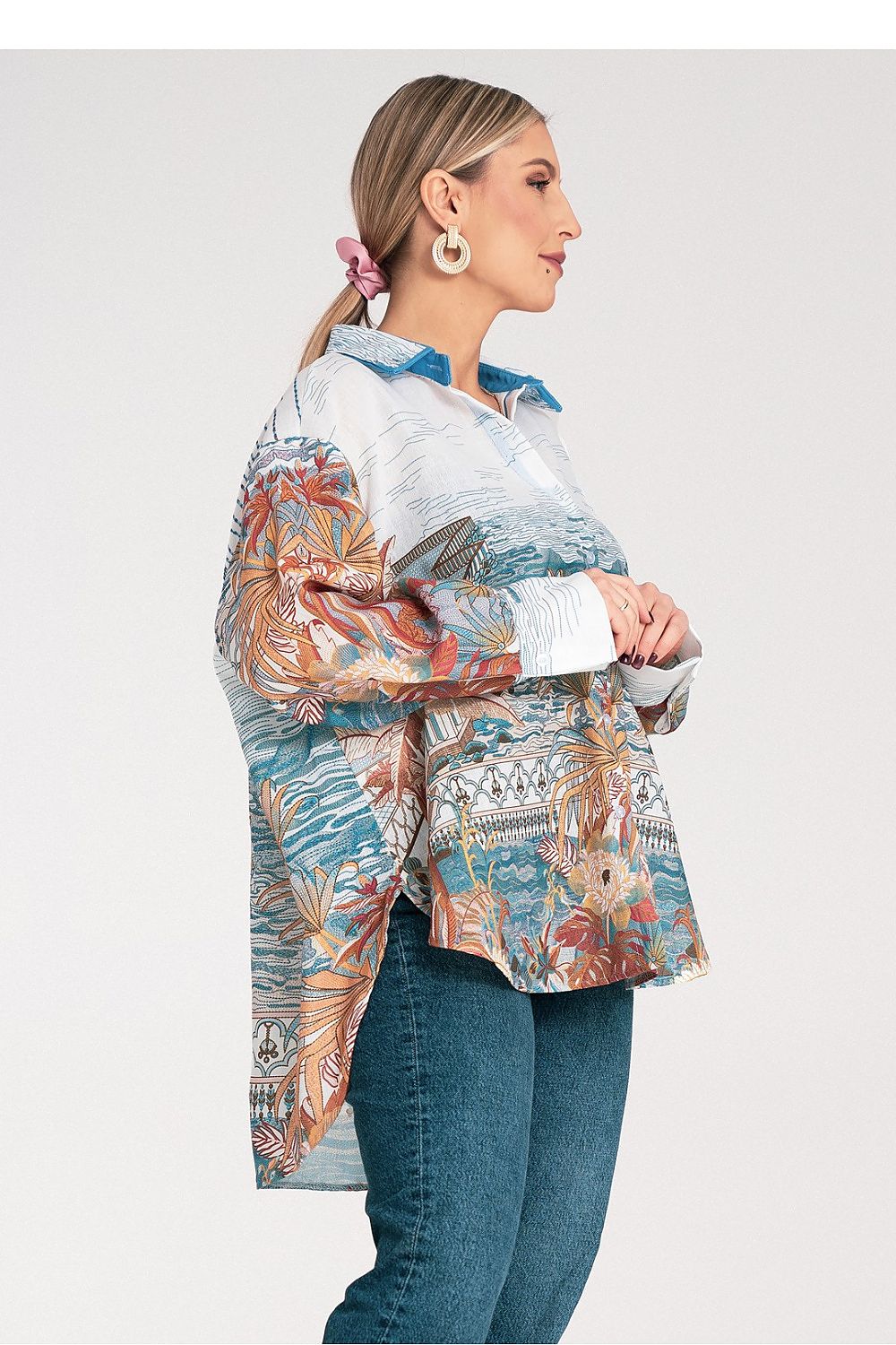 Full view of the lightweight polyester oversized long sleeve artistic print shirt in size EU 0 by Figl, perfect for fashionable layering.