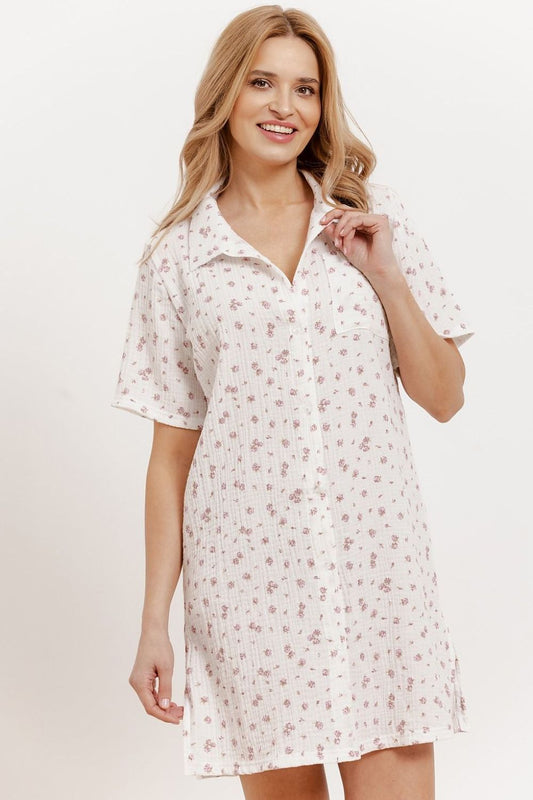 Close-up of Taro's luxurious knee-length nightshirt designed in soft cotton, showcasing the buttoned classic collar and delicate pocket for an elegant touch.