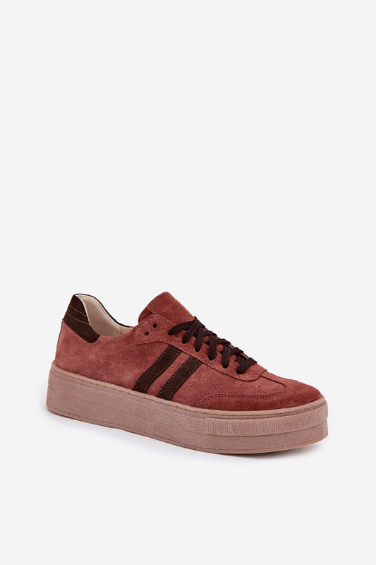 Stylish Step in Style women's sneakers made from premium suede, with a delightful 4 cm platform and 7 cm upper height, ideal for a fashionable yet comfortable look.