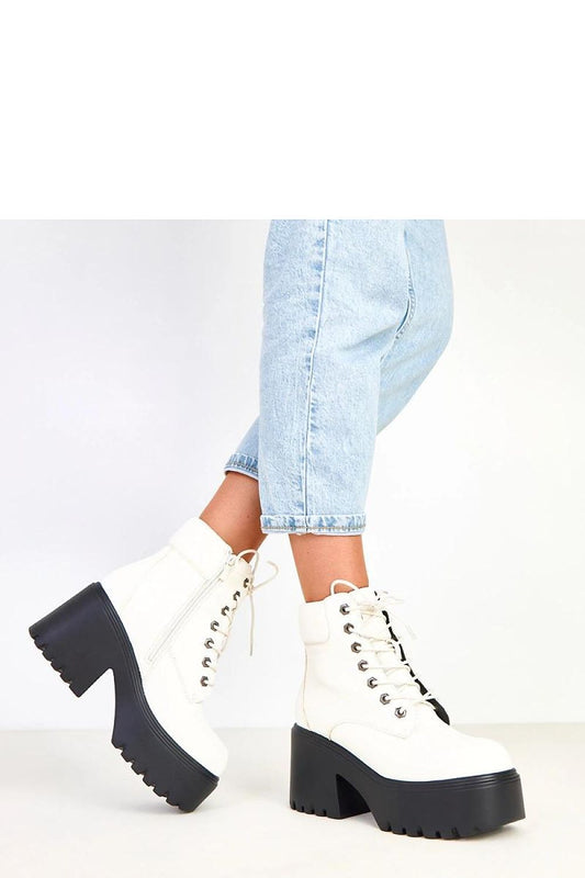 Luxurious chunky women's ankle boots by Solea, crafted from ecological leather featuring a striking square toe design.