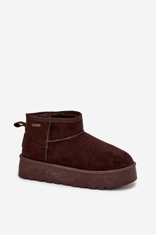Stylish insulated fur-lined low snow boots for women by Step in Style, showcasing a trendy 4cm platform for added comfort and protection against cold weather.