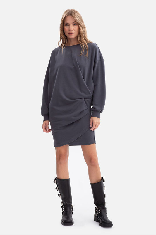 Close-up of the BeWear Women's Oversized Daydress highlighting the premium smooth sweatshirt fabric, featuring a classic round neckline and dropped shoulder sleeves for a chic oversized look.