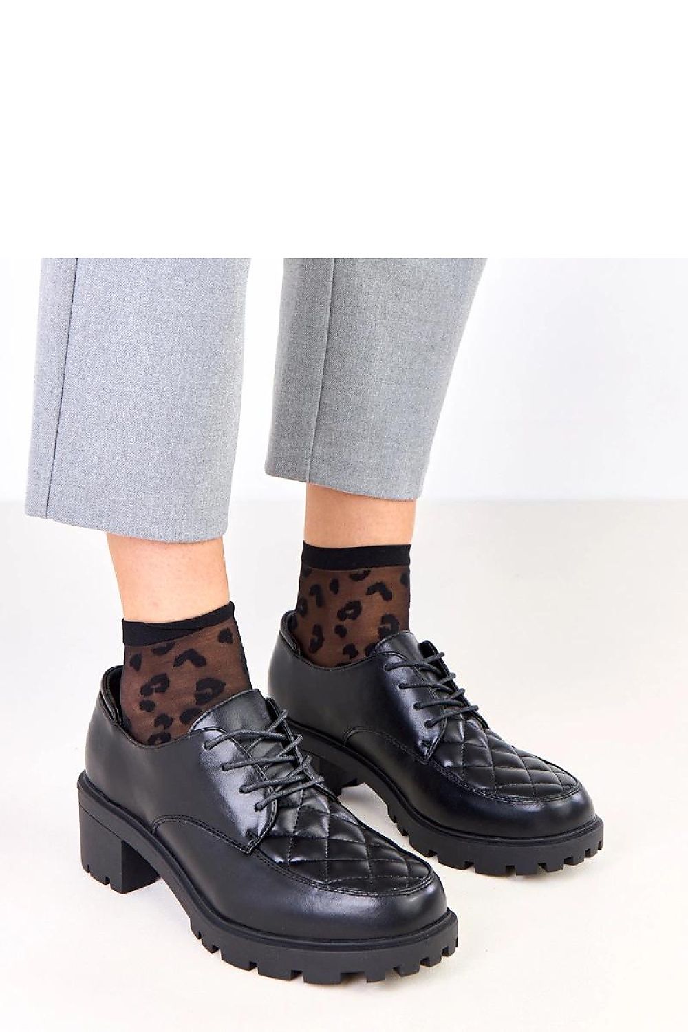 Stylish Solea Lace-Up Heeled Shoes showcasing a refined square toe design and comfortable 5.5 cm heel, ideal for both work and evening wear.