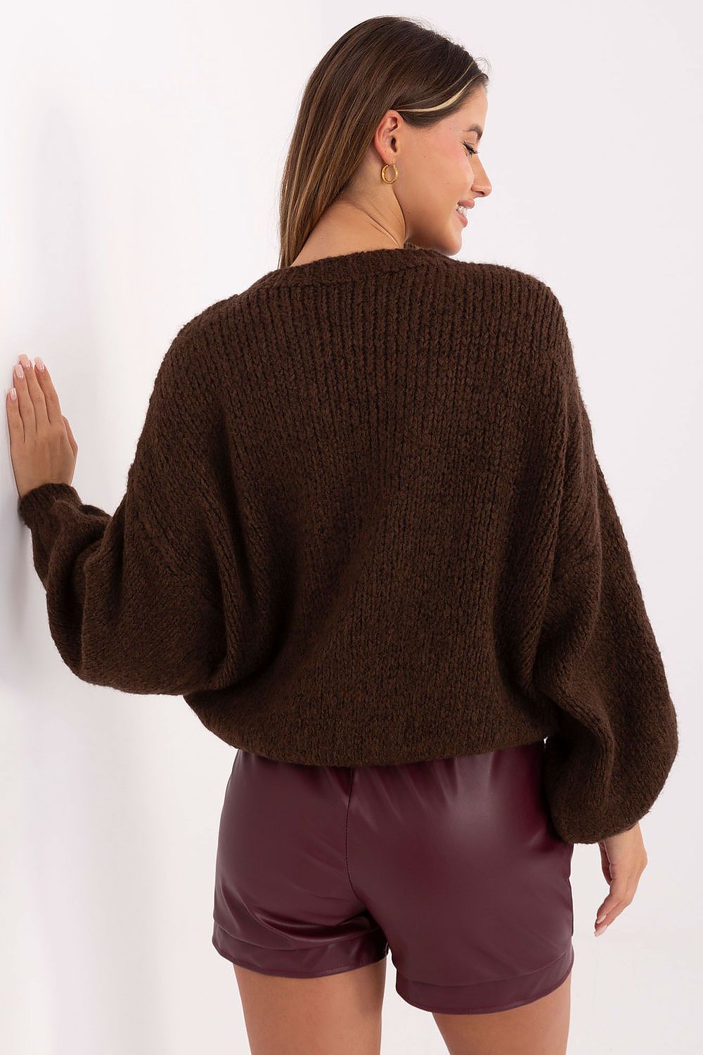 Stylish Italy Moda Women's Jumper with a round neckline, made of warm acrylic and wool blend, ideal for dressing up or down.