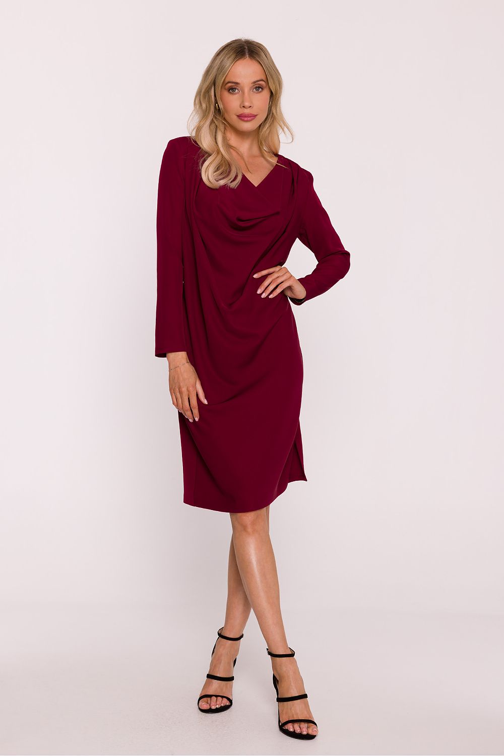 Stylove elegant pencil dress featuring a sensual water neckline, long sleeves, and a tapered fit, perfect for evening outings and sophisticated events.