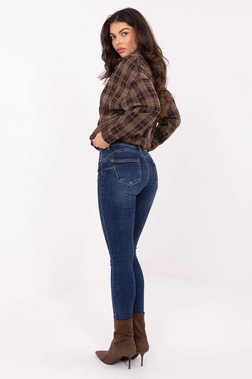 Luxury women's skinny fit jeans with push-up effect from Factory Price, showcasing a perfect blend of style and comfort, designed to accentuate the feminine silhouette.