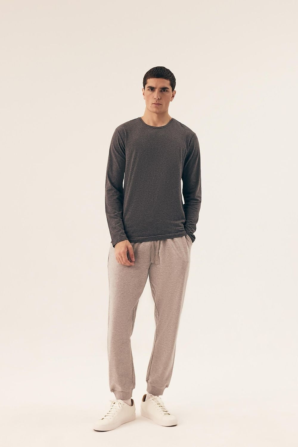 Henderson Men's Long Sleeve Cotton Spandex Undershirt displayed in elegant packaging, ideal for gifting, highlighting quality craftsmanship and timeless design.