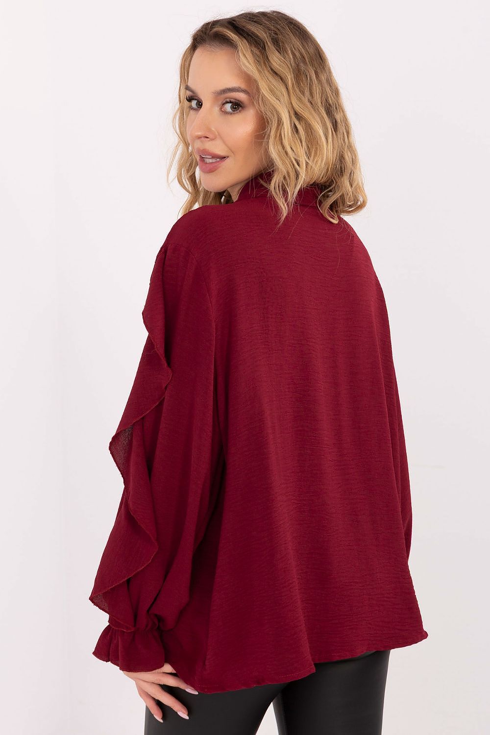 Elegant Women's Long Sleeve Viscose Shirt with Ruffle Details by Italy Moda, showcasing a classic collar and feminine charm, perfect for sophisticated office styling and formal occasions.