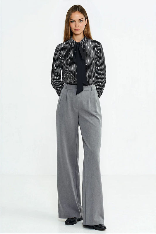 Versatile black scarf styled with Nife's Elegant Long Sleeve Viscose Shirt, enhancing its chic look for both casual and formal occasions.