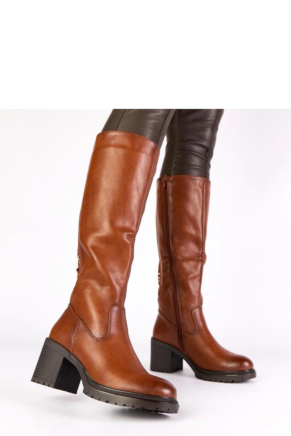 Solea stylish insulated knee-high women's boots made from high-quality eco-leather, showcasing a classic round toe design.