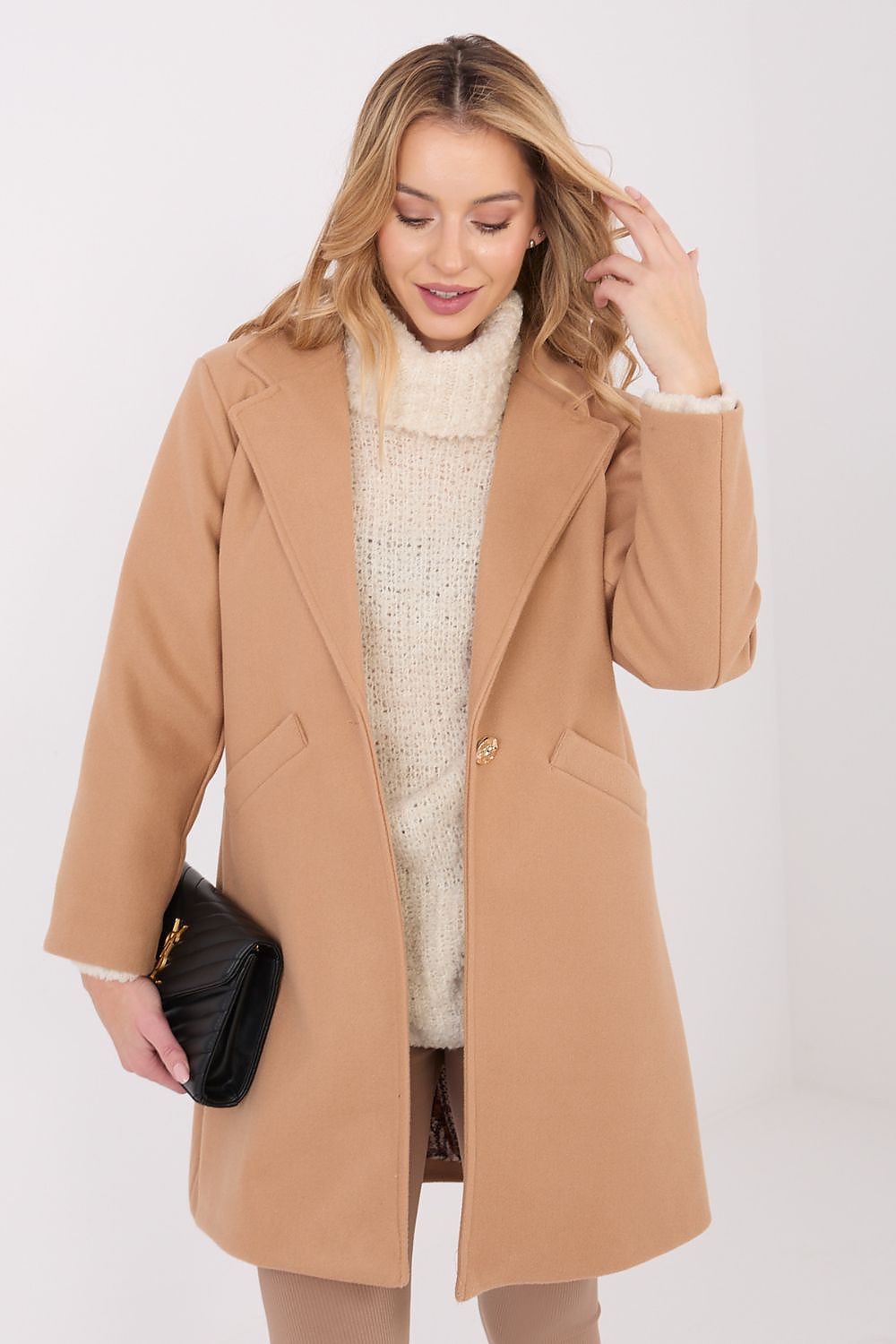 Model wearing the elegant women's transitional coat by Italy Moda, demonstrating its versatility for both casual and formal occasions.