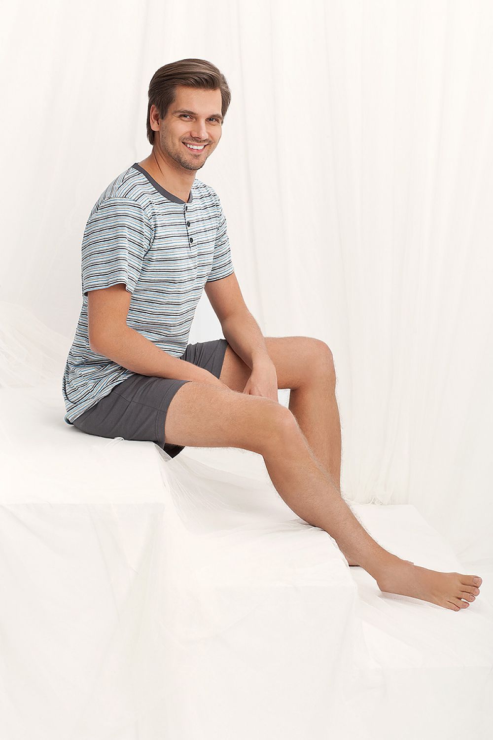 Luna Classic Men's Pyjama Set 751 featuring a luxurious cotton blouse with light ribbing and knee-length shorts, perfect for stylish comfort.