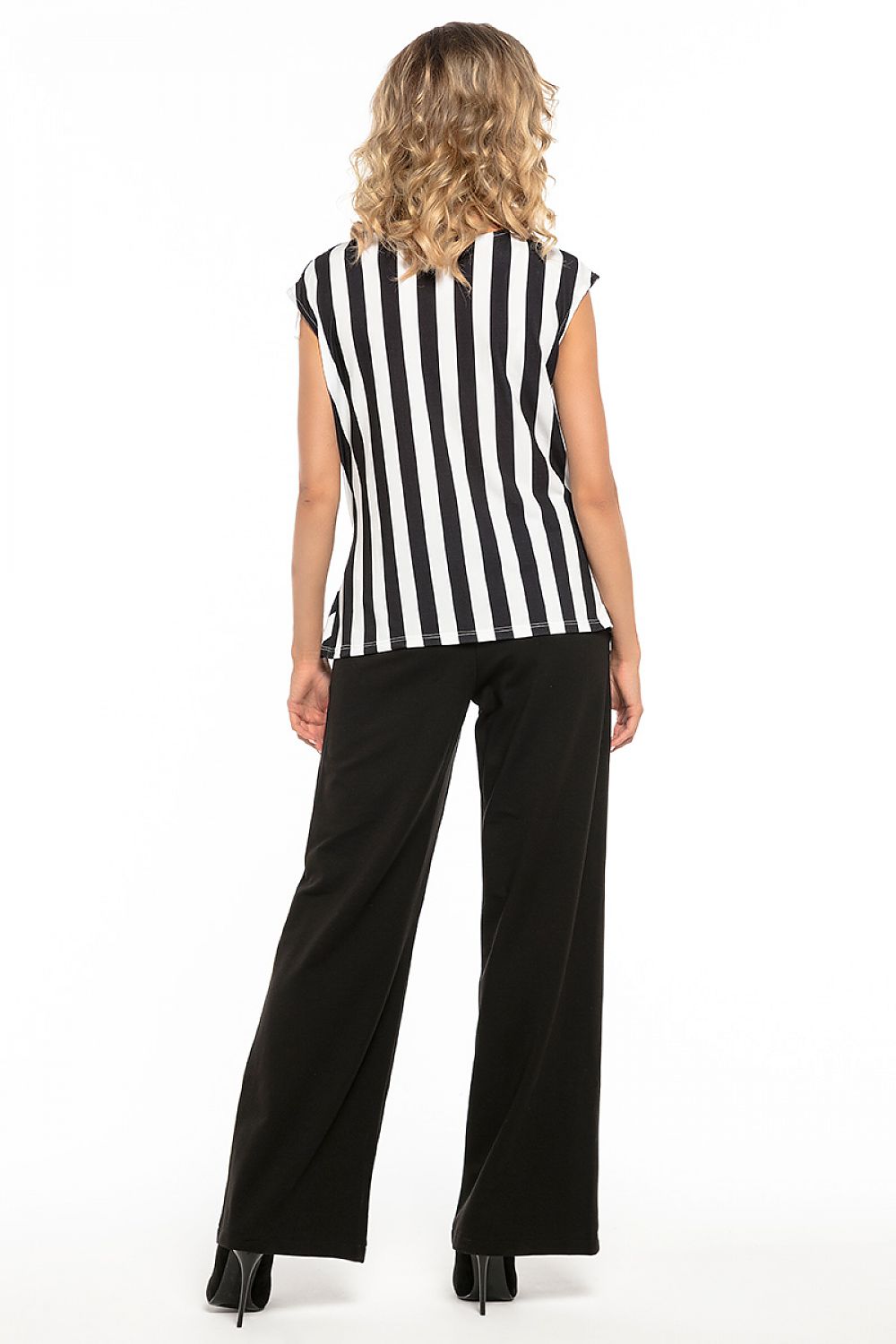 Tessita Women's black cotton knit flared trousers in a flattering fit, showcasing the perfect blend of comfort and elegance for any occasion.