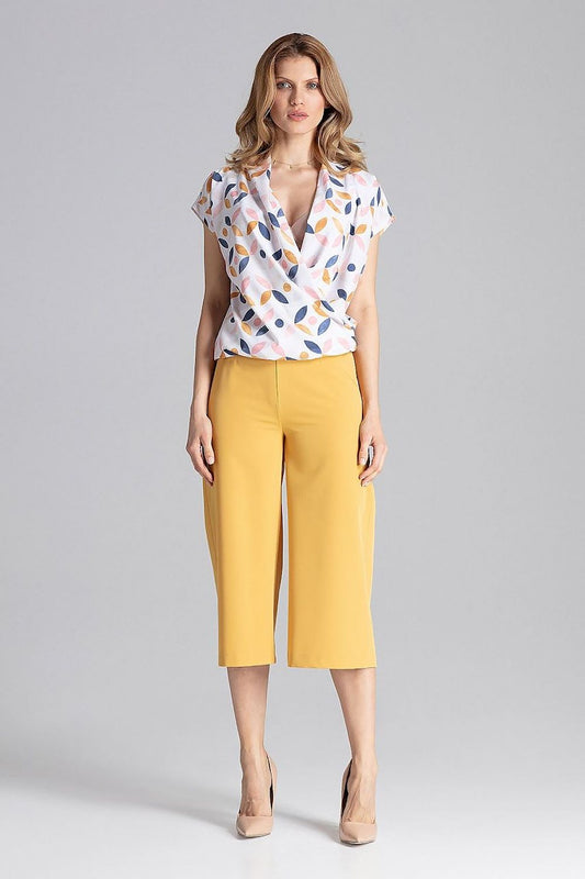 Sleek design of Figl's 7/8 Length Women’s Trousers, emphasizing a fashionable silhouette and elegant finish without pockets.