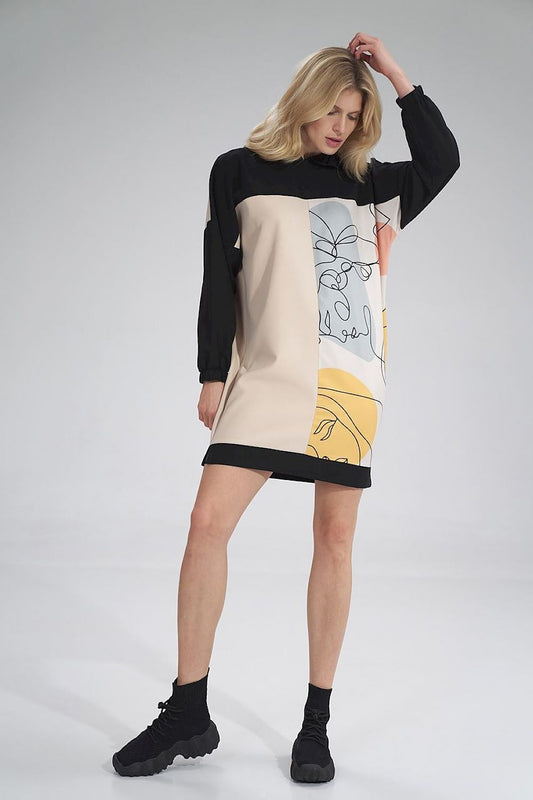 Stylish Daydress Figl displayed on a model, highlighting its unique three-coloured aesthetic with a fashionable hood and contemporary silhouette.