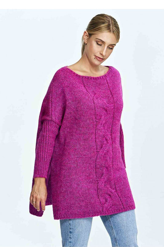 Elegant pink loose sweater featuring a boat neckline and intricate ribbed detailing, perfect for casual sophistication.