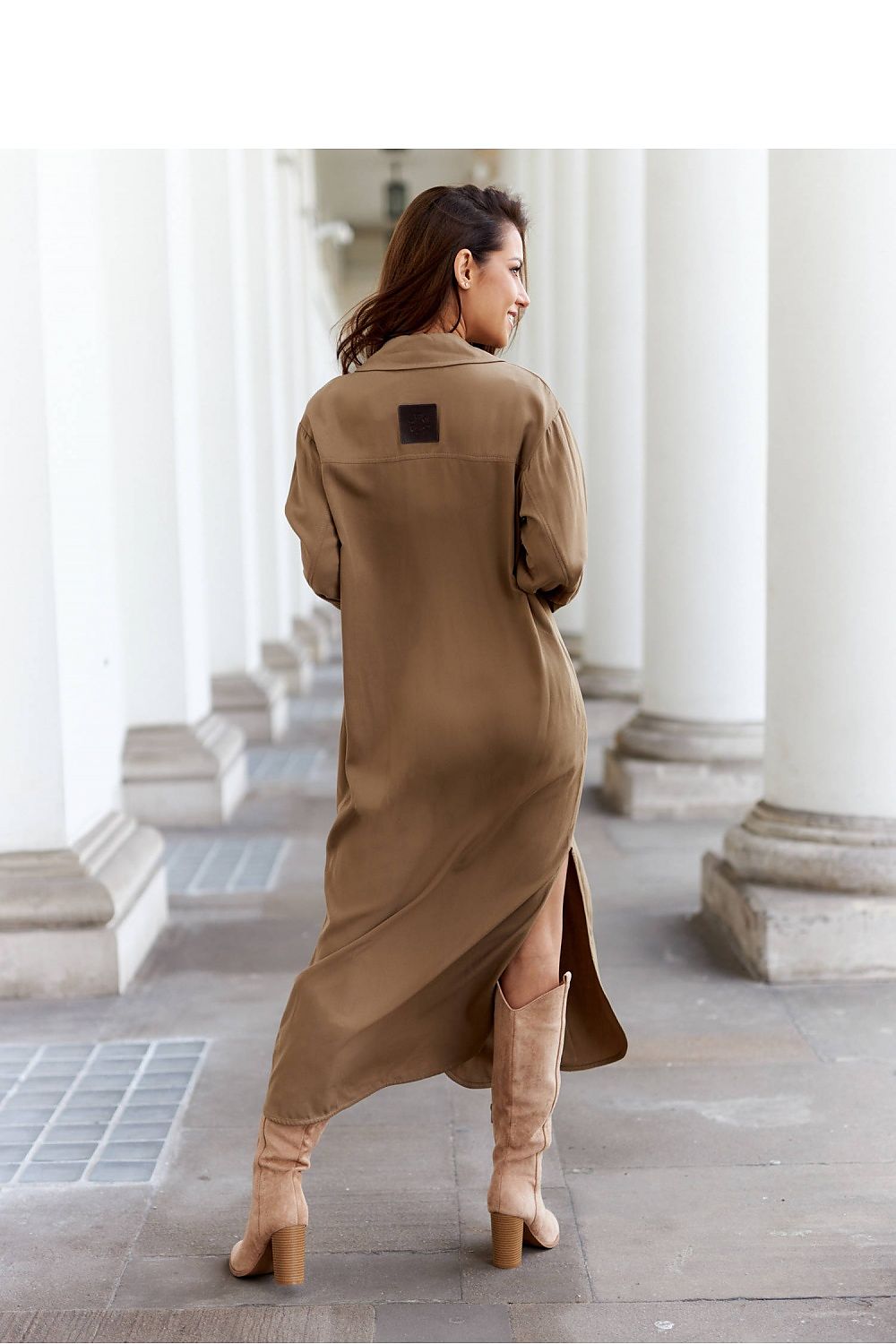 Close-up detail of LeMonada's premium cotton used in the maxi shirt dress, showcasing the soft texture and refined quality of the fabric.