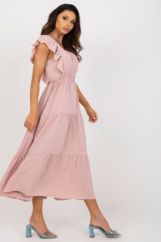 Elegant loose-fit pink summer dress by Italy Moda, featuring ruffled sleeves and a flowing silhouette, perfect for sophisticated summer occasions.