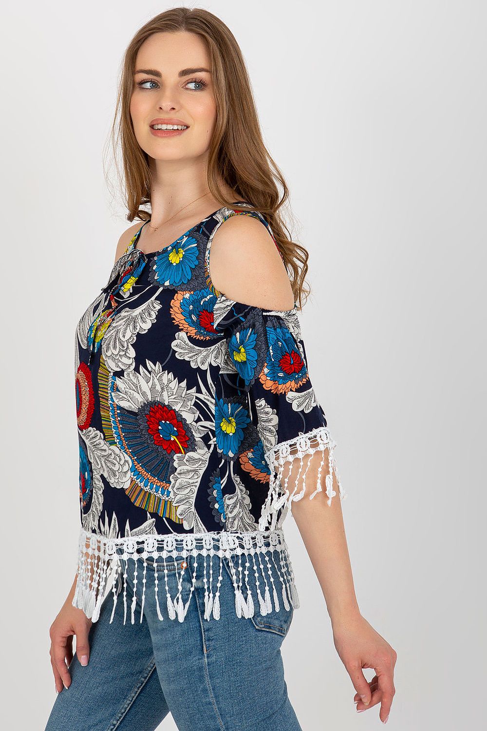 Fashion-forward summer blouse by AT featuring exquisite decorative tassels and a summery print, ideal for stylish summer wardrobes.