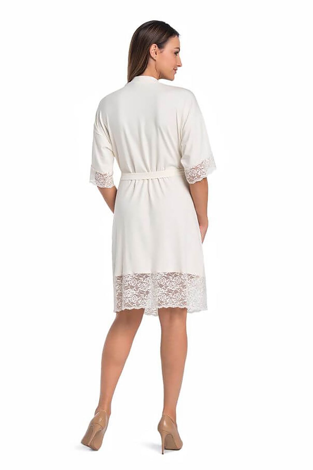 Stylish Teyli women's bathrobe featuring a beautiful rose lace design, made of breathable viscose, ideal for evening relaxation in elegance.